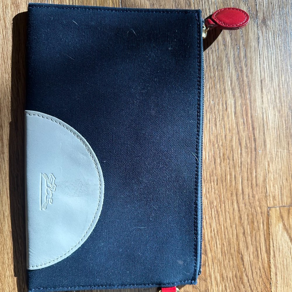 Longchamp Coinpurse/ Beauty Bag